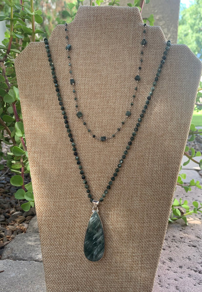 Seraphinite knotted necklace with pendant